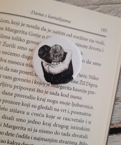 Knjižičica kutijica - Dama s kamelijama - Bedž